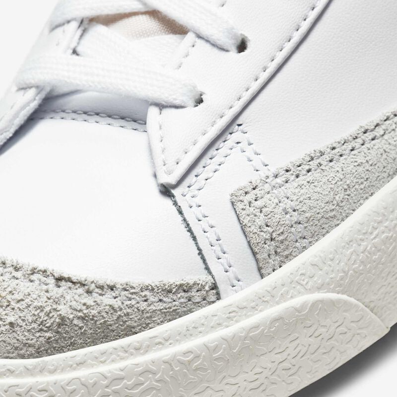 Nike Blazer Mid '77, Blanco/Vela/Melocotón/Negro, hi-res