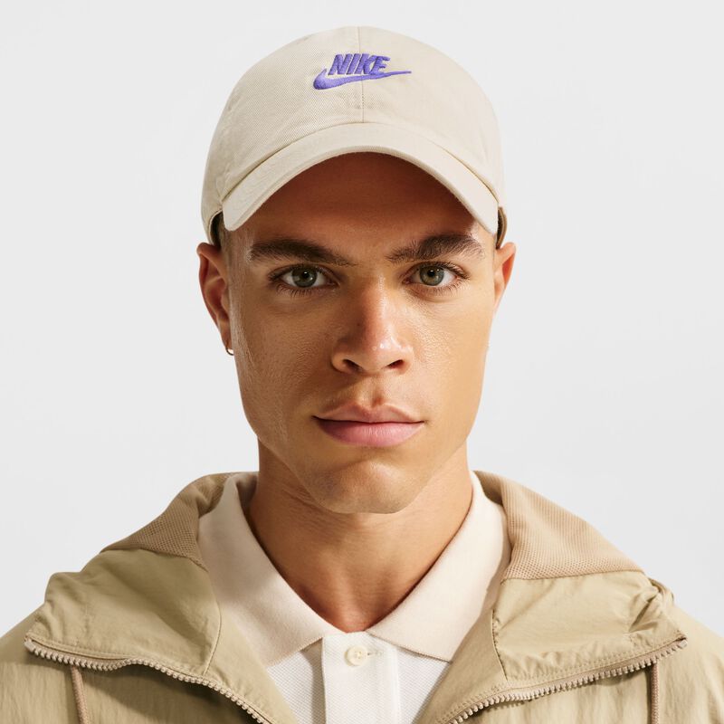 [Ljava.lang.String;@6c55ff5f Nike Gorra Club, Marr&oacute;n, hi-res