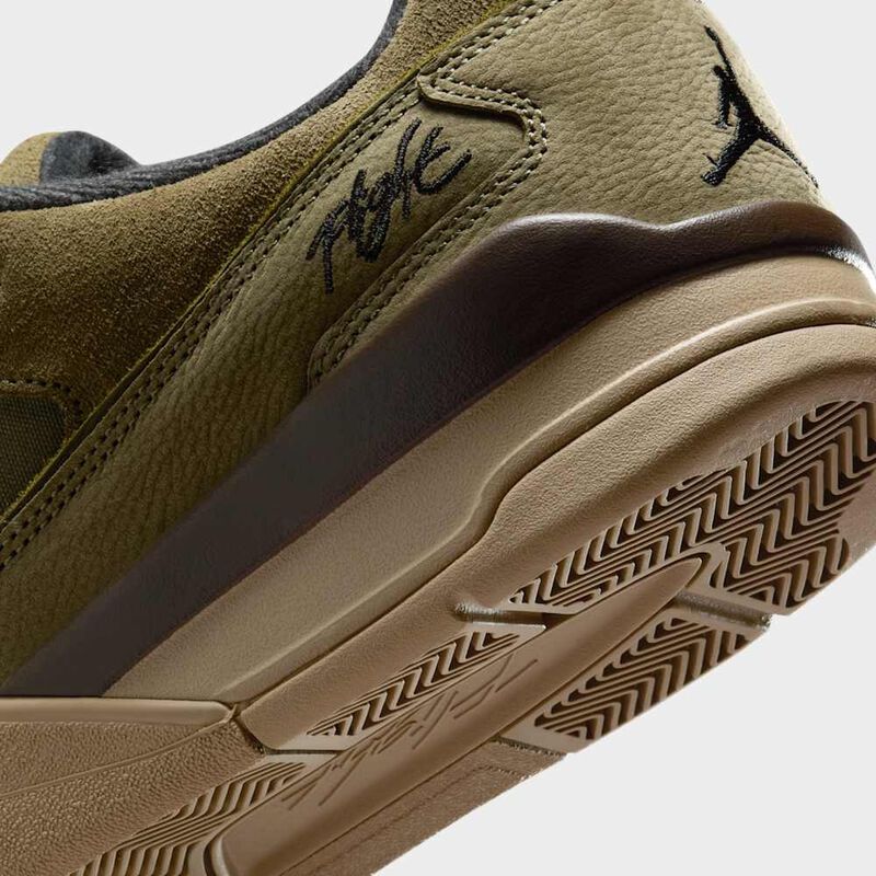 Jordan Flight Court, Oliva Medio/Negro-Caqui-Marr&oacute;n Barroco, hi-res