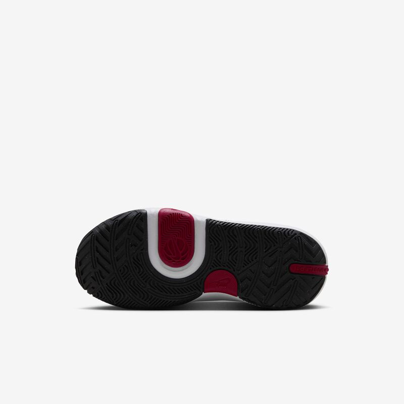 Nike Team Hustle D 11, Gris Cemento/Rojo Gimnasio-Negro-Blanco, hi-res