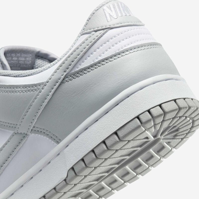 Nike Dunk Low Retro, Blanco/Blanco/Gris Humo Claro, hi-res