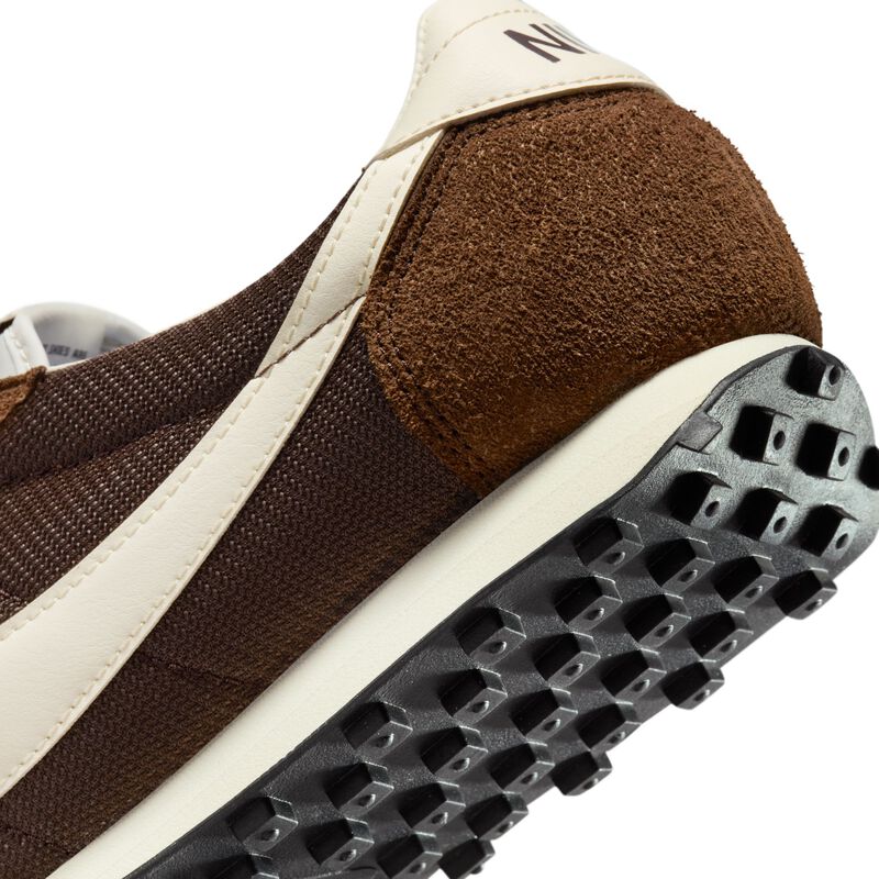 [Ljava.lang.String;@2d8c418 Nike LD-1000, Marr&oacute;n, hi-res