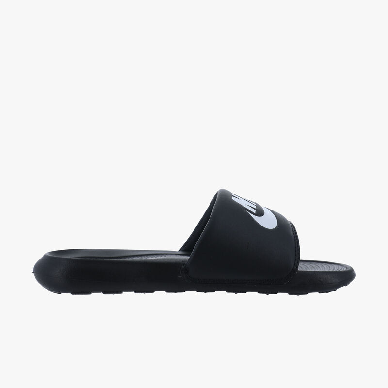 Nike Victori One, Negro/Negro/Blanco, hi-res