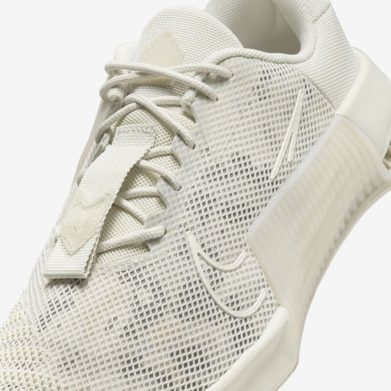 Nike Metcon 9 AMP, Hueso Claro/Marrón Madera Mineral Claro/Fantasma/Vela, hi-res