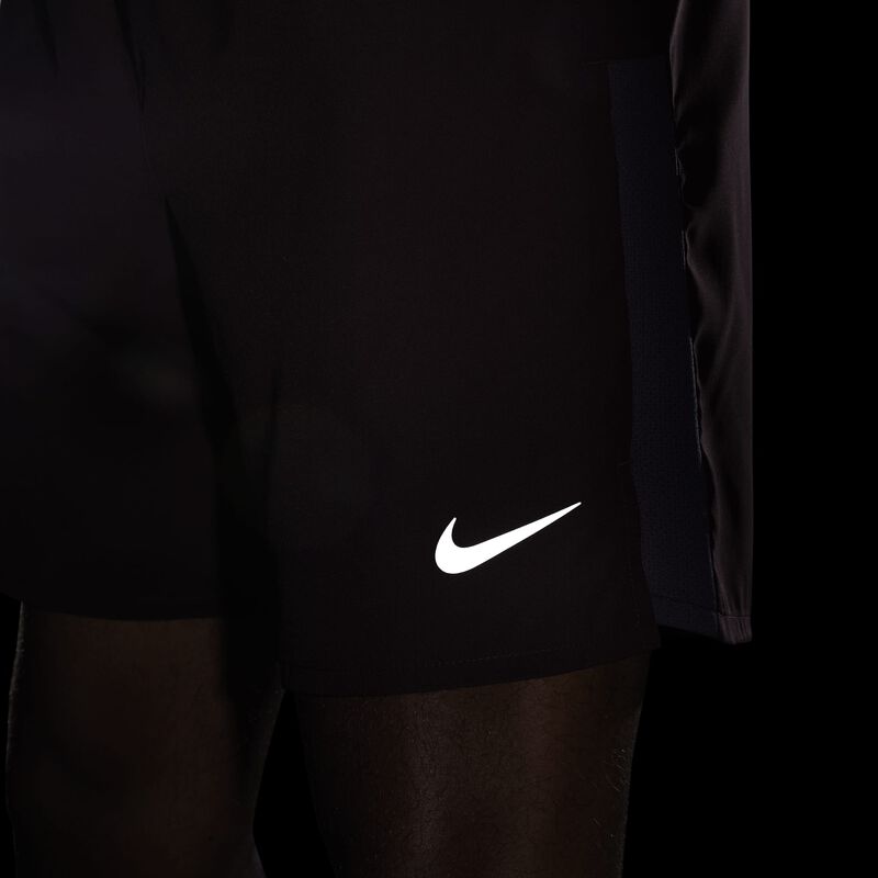 Nike Challenger, Borgoña Aplastado/Plata Reflectante, hi-res