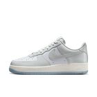 Nike&nbsp;Air&nbsp;Force&nbsp;1&nbsp;'07, Blanco/Vela/Azul militar claro/Polvo fot&oacute;n, hi-res