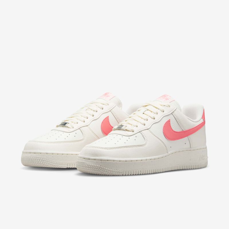 Nike Air Force 1 07 SE, Vela/Lava Cálido/Plata Metalizado/Vela, hi-res