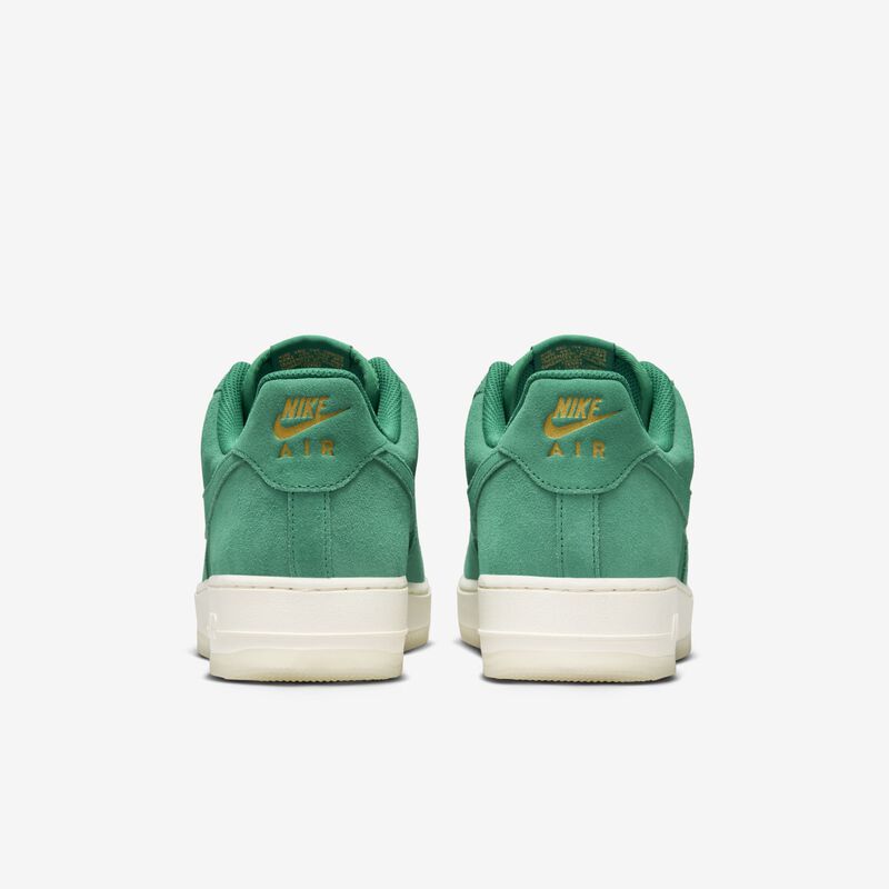 Nike Air Force 1 '07 LV8, Malaquita/Marfil Pálido/Oro Metalizado/Malaquita, hi-res