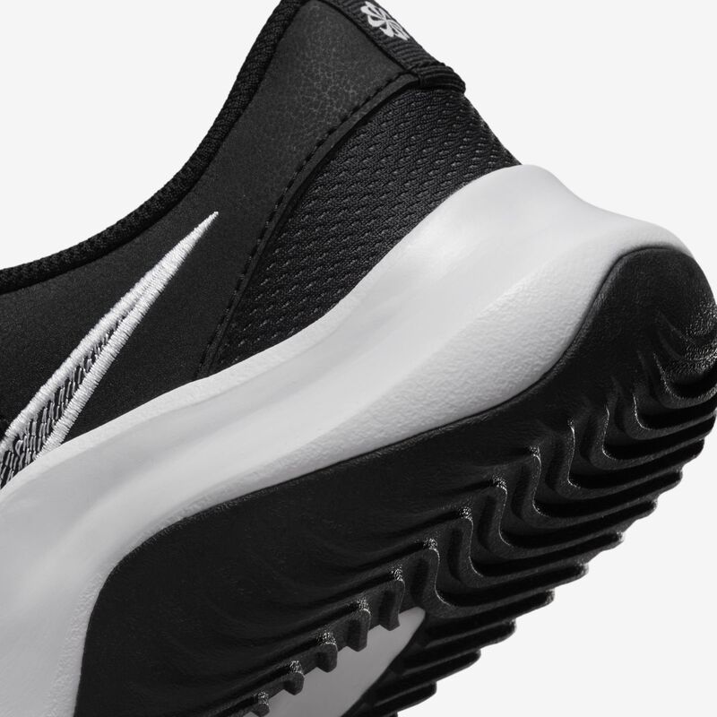 Nike Legend Essential 3 Next Nature, Negro/Gris hierro/Blanco, hi-res