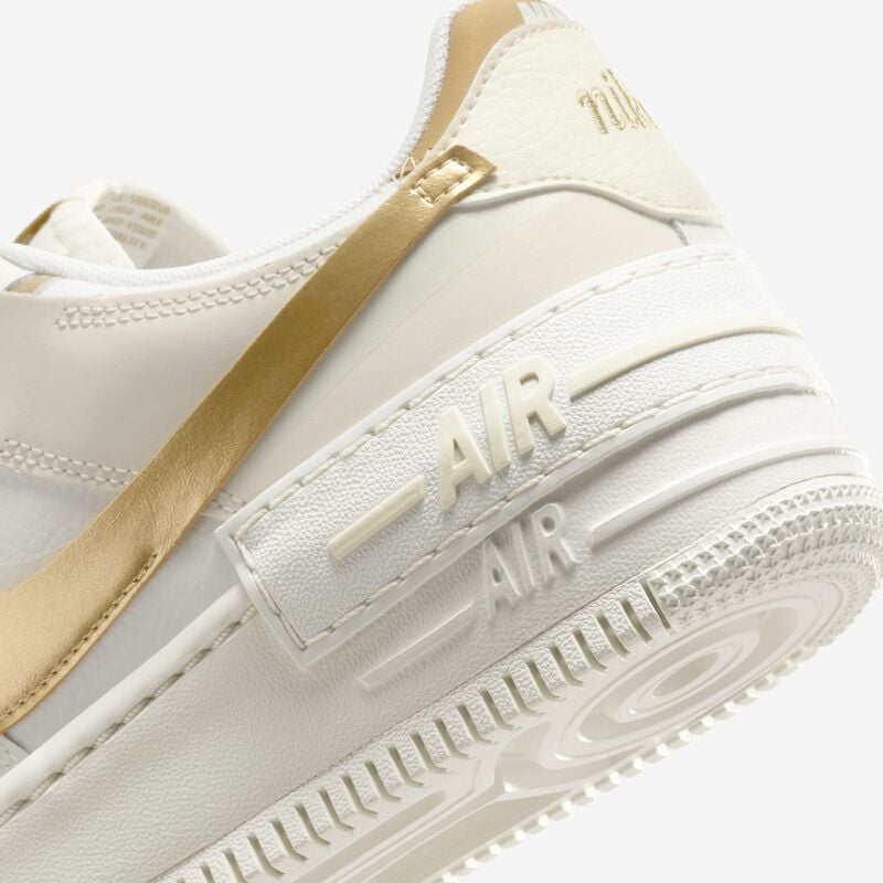 Nike Air Force 1 Shadow, Vela/Oro Metalizado-Leche De Coco, hi-res