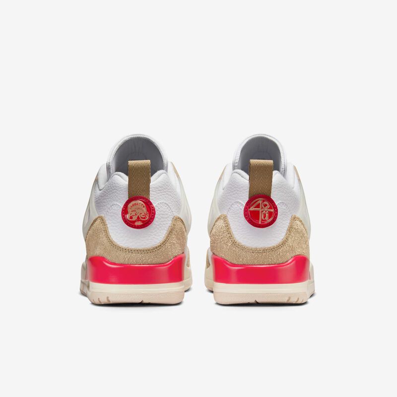 Jordan Spizike Low, Blanco/Camuflaje del Desierto/Vela/Rojo Fuego, hi-res