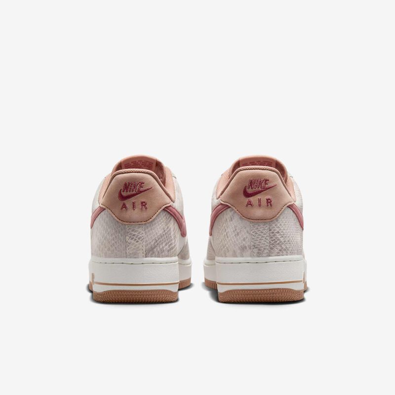 Nike Air Force 1 '07 LV8, Blanco Cumbre/Vela/Arcilla Empolvado/Cañón Óxido, hi-res