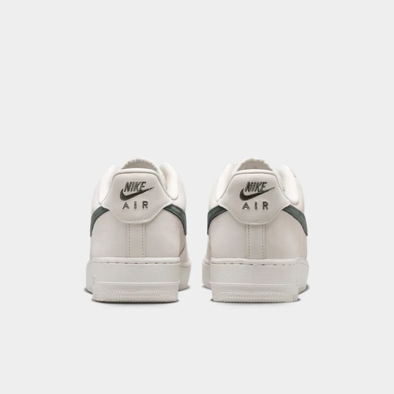 [Ljava.lang.String;@12f44a38 Nike Air Force 1&nbsp;'07&nbsp;LV8, Gris, hi-res