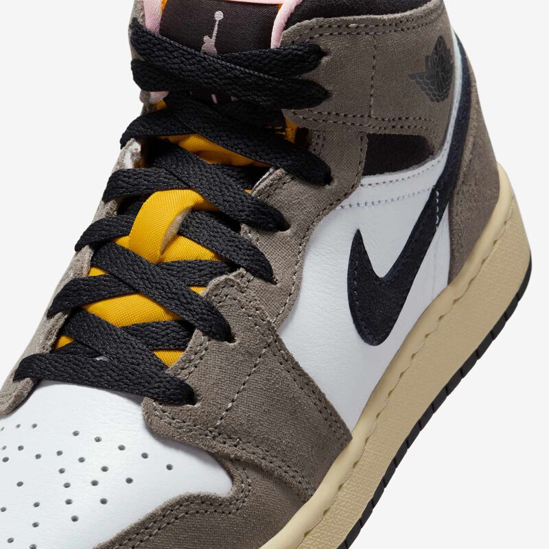 Air Jordan 1 Mid SE, Blanco/Gris Aceite-Piedra De Cueva-Azufre Oscuro, hi-res