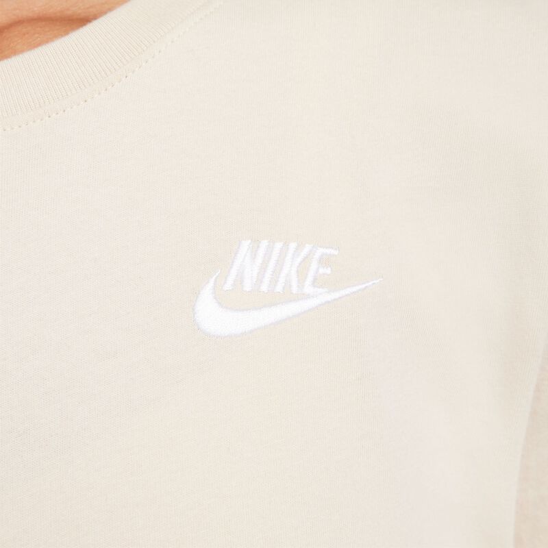 Nike Sportswear Club Essentials, Deriva de arena/Blanco, hi-res