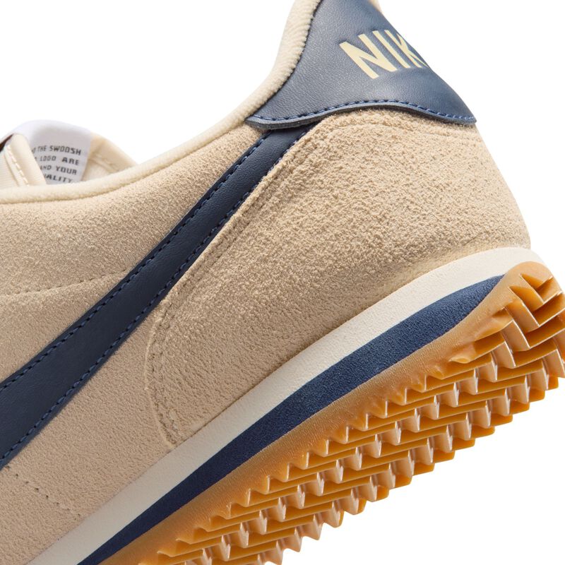 [Ljava.lang.String;@7f7cfa01 Nike Sportswear, Marr&oacute;n, hi-res