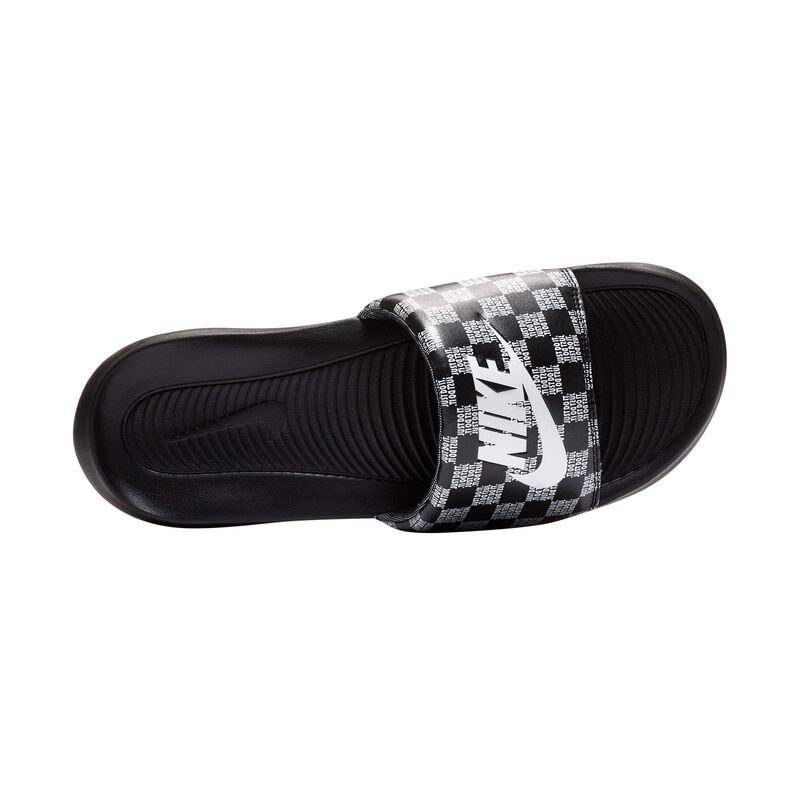 Nike Victori One, Negro/Negro/Blanco, hi-res
