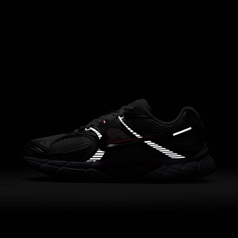 Nike V5 RNR, Blanco/Picante Rojo/Vasto Gris/Negro, hi-res