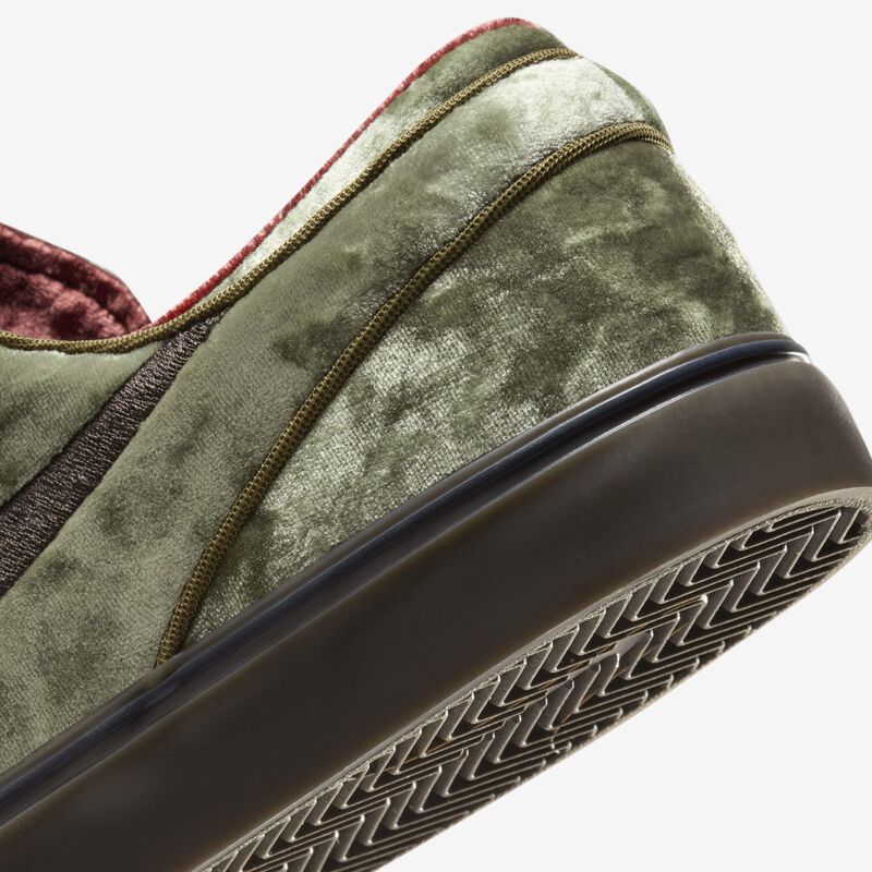 Nike SB Zoom Janoski OG+ SE, Oliva Medio/Marrón Barroco/Rojo Oscuro Del Equipo/Marrón Aterciopelado, hi-res
