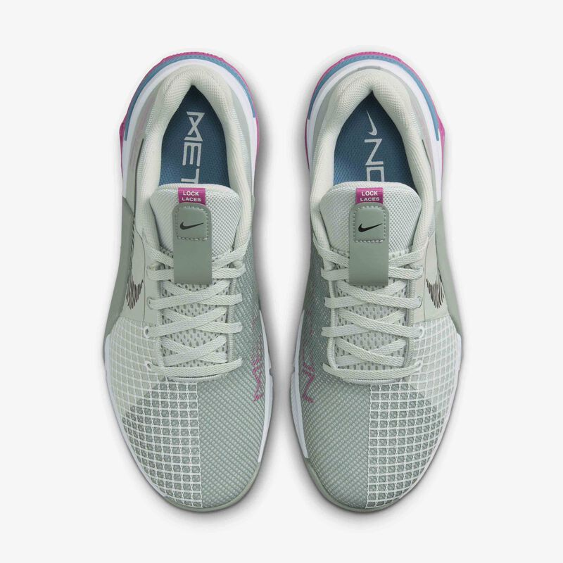 Nike Metcon 8, Plata claro/Verde mica/Fucsia cósmico/Negro, hi-res