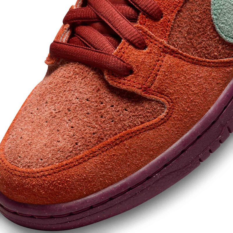 Nike SB Dunk Low Pro Premium, Rojo místico/Rojo esmeralda-Naranja rugoso, hi-res
