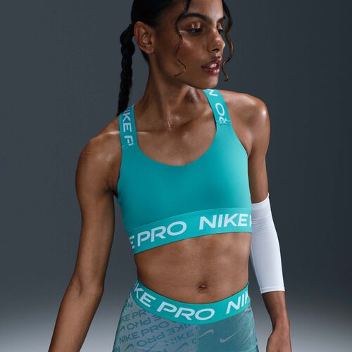 Nike Pro