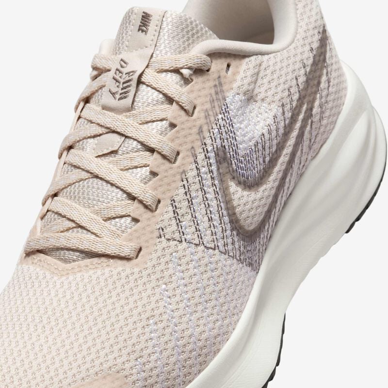 Nike Run Defy, Marrón Verdoso Claro/Cueva/Blanco/Gris Universitario, hi-res