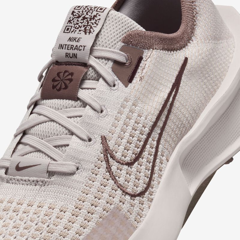 Nike Interact Run, Violeta Platino/Malva Ahumado, hi-res