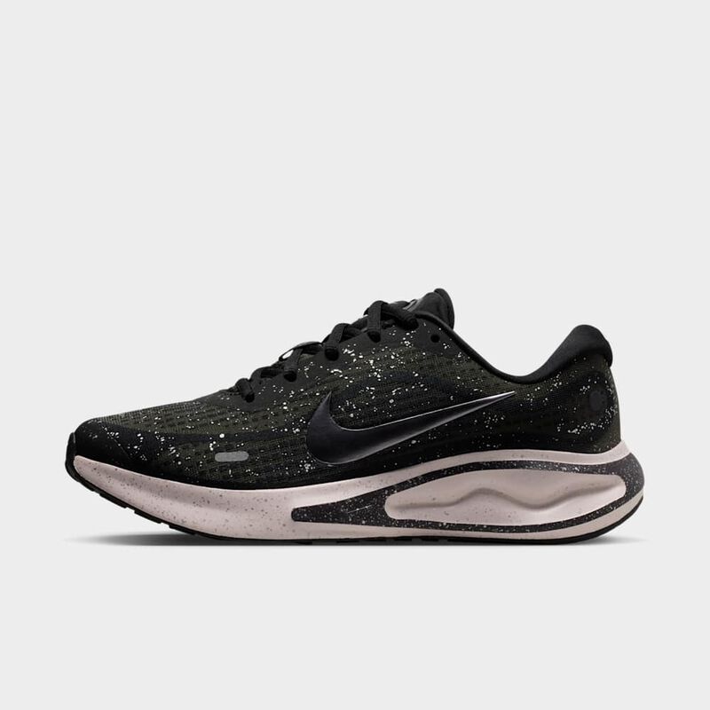 Nike Journey Run, Negro/Plata metalizado/Morado cueva/Gris oscuro metálico, hi-res