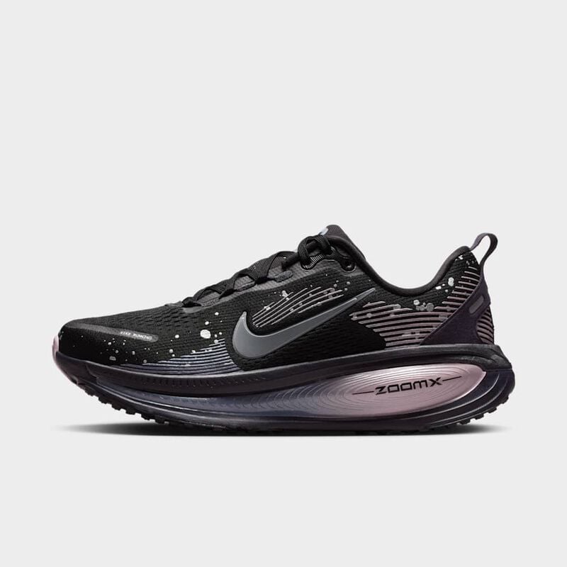 Nike Vomero 18 SE, Negro/Morado cueva/Pizarra cenizo/Gris oscuro metálico, hi-res