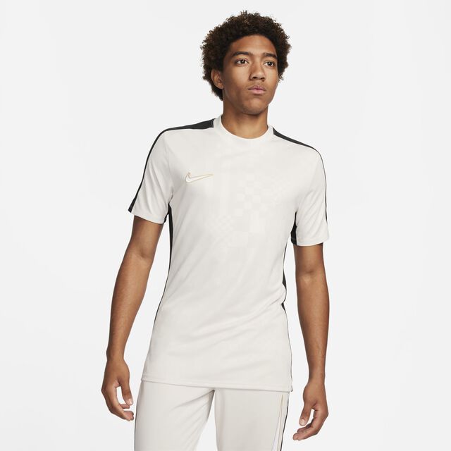 [Ljava.lang.String;@7da797cf Nike, Marr&oacute;n, hi-res