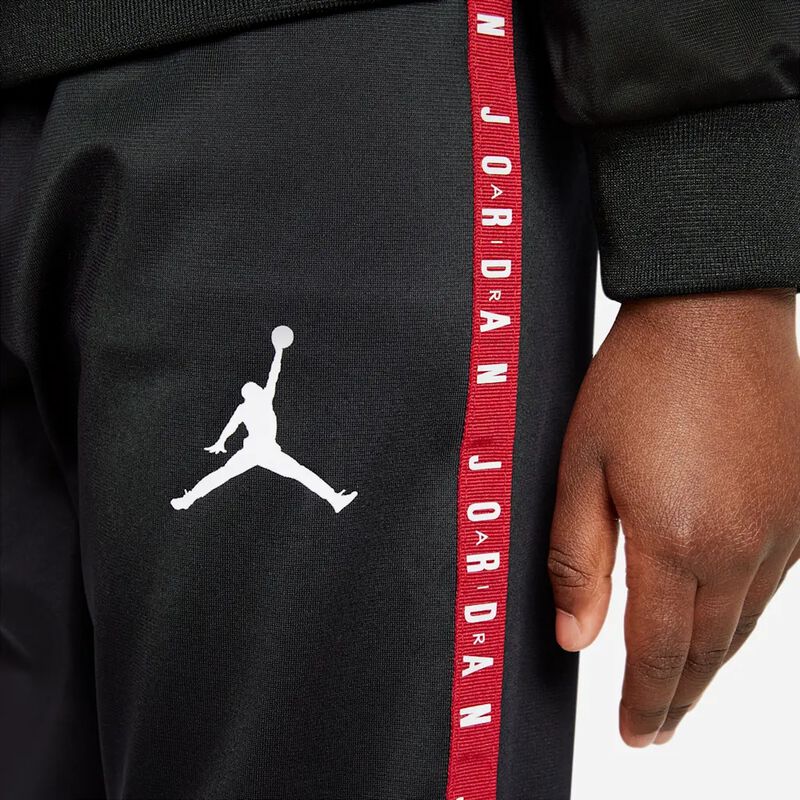 Jordan, Negro, hi-res