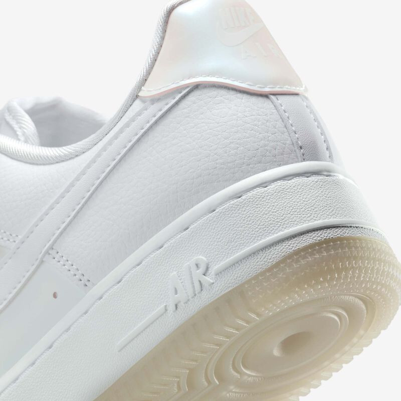 Nike Air Force 1 '07, Blanco/Blanco-Multi-Color-Fantasma, hi-res