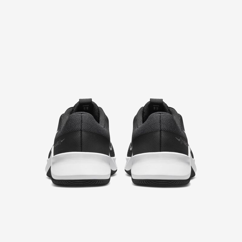 Nike MC Trainer 2, Negro/Blanco-Gris hierro, hi-res