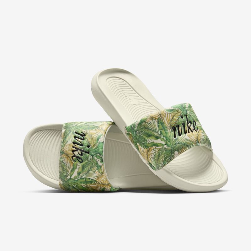 Nike Victori One, Cristal De Mar/Vela Negra, hi-res