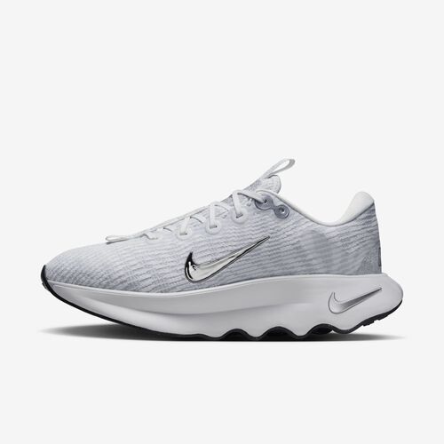 Nike Motiva Premium