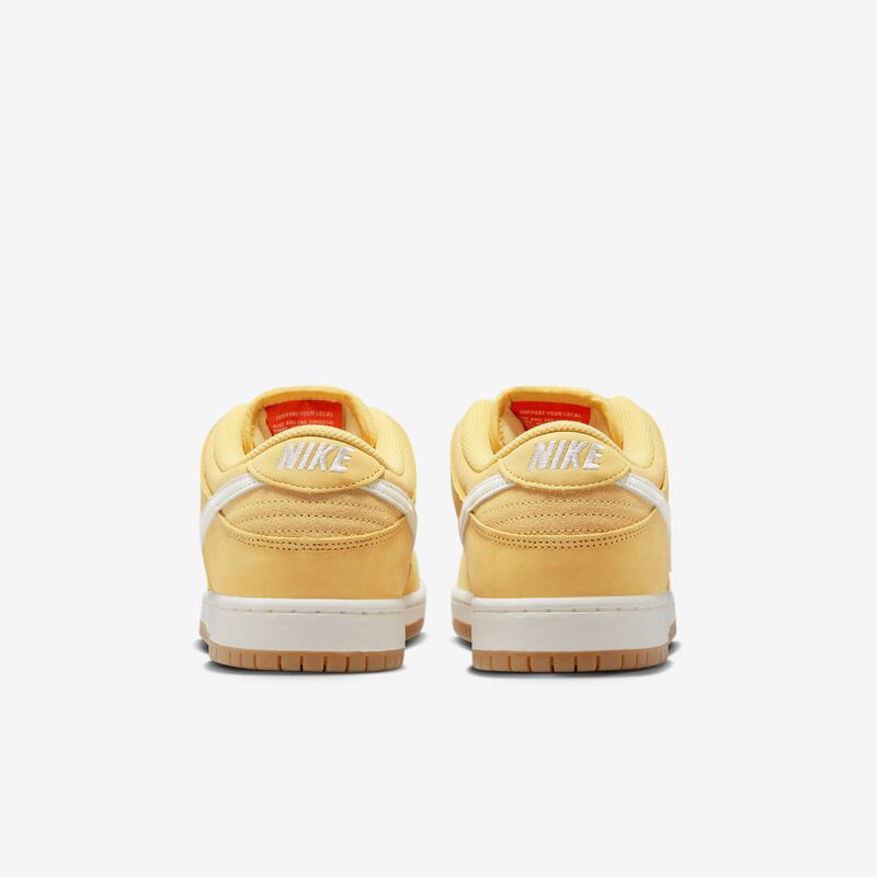 Nike SB Dunk Low Pro, Oro Saturno/Oro Saturno/Resplandor Solar/Vela, hi-res