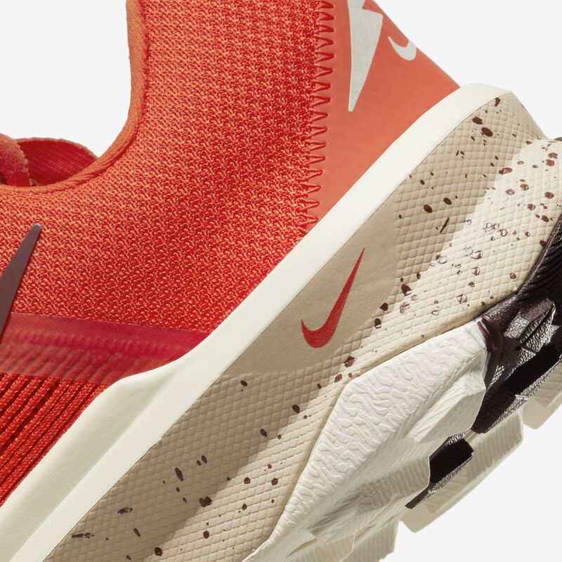 Nike React Terra Kiger 9, Rojo Picante/Vela/Earth/Pony oscuro, hi-res