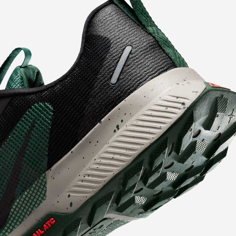 Nike Juniper Trail 3, Negro/Abeto/Carmesí brillante/Negro, hi-res