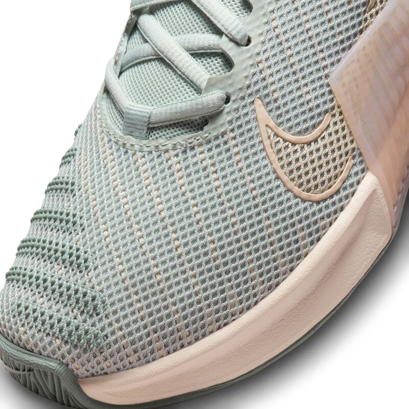 Nike Metcon 9, Plata claro/Hielo de guayaba/Verde mica/Marfil pálido, hi-res
