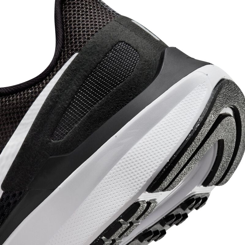 Nike Structure 25, Negro/Gris humo oscuro/Blanco, hi-res
