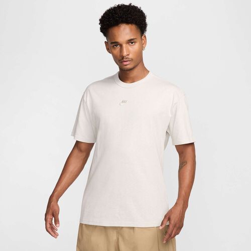 Nike Sportswear Premium Essentials