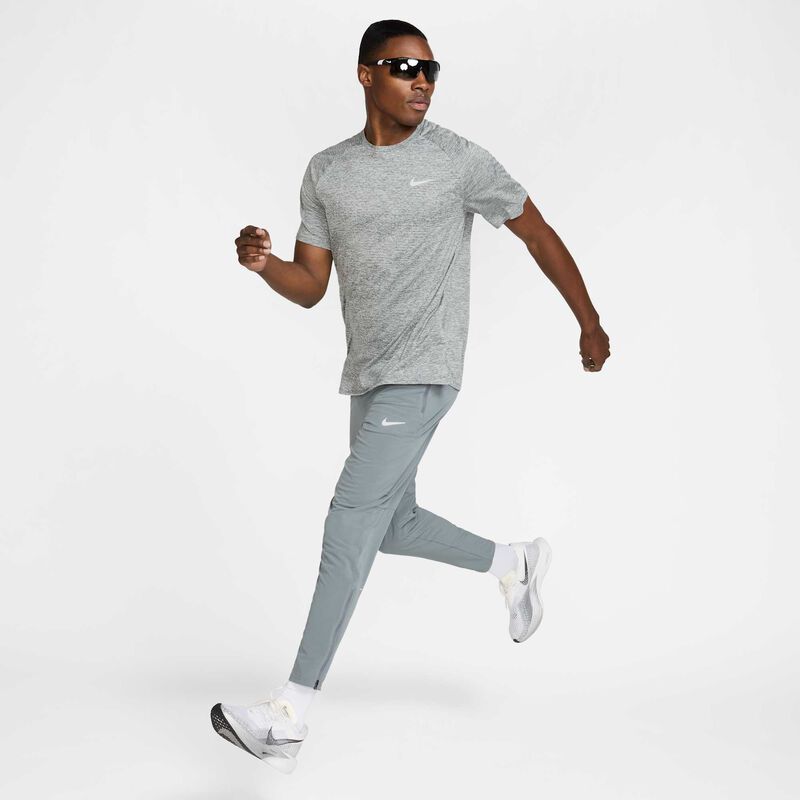 Nike Stride, Gris humo/Jaspeado, hi-res