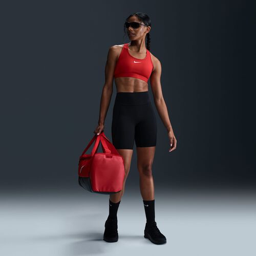 Nike Universa