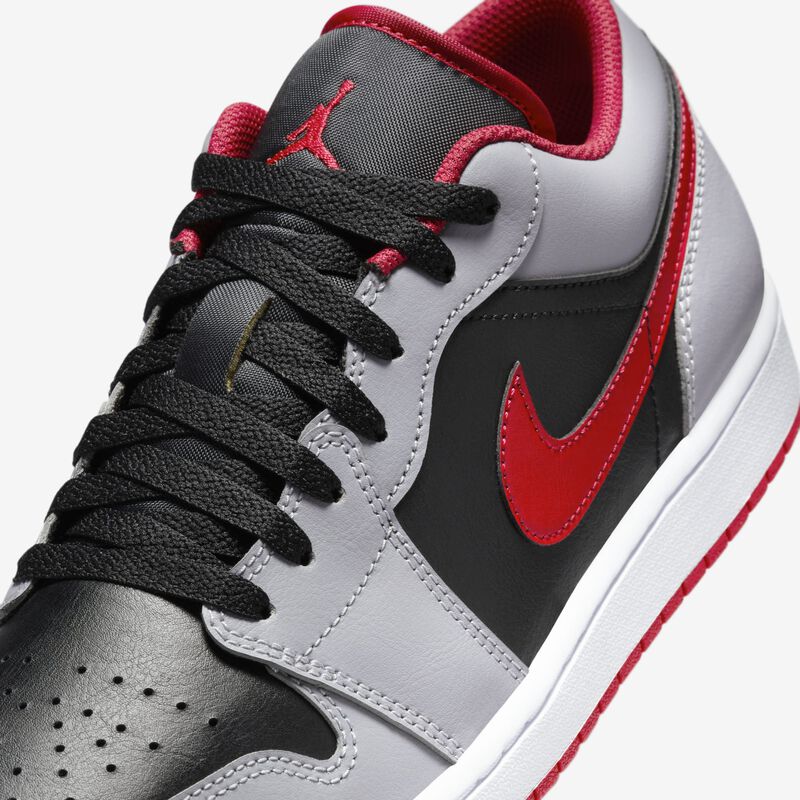 Air Jordan 1 Low, Negro/Gris Cemento/Blanco/Rojo Fuego, hi-res