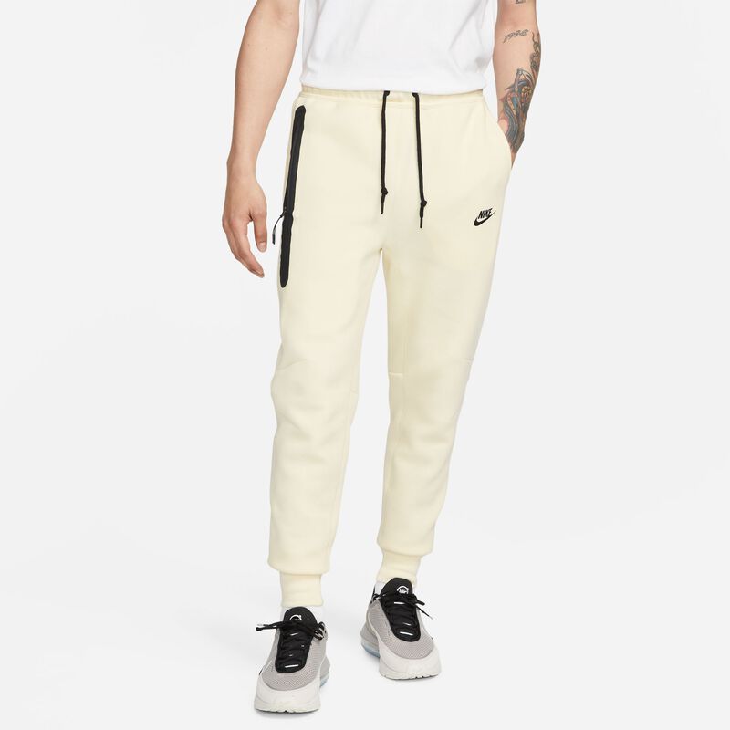 Nike Sportswear Tech Fleece, Leche de coco/Negro, hi-res