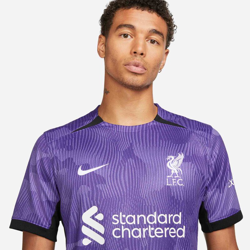 Liverpool FC alternativo 2023/24 Stadium, Morado espacial/Blanco, hi-res