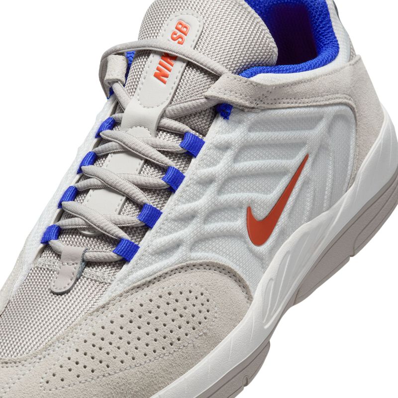 Nike SB Vertebrae, Blanco Cumbre/Tinte Platino/Mena De Hierro Claro/Arcilla Cósmico, hi-res