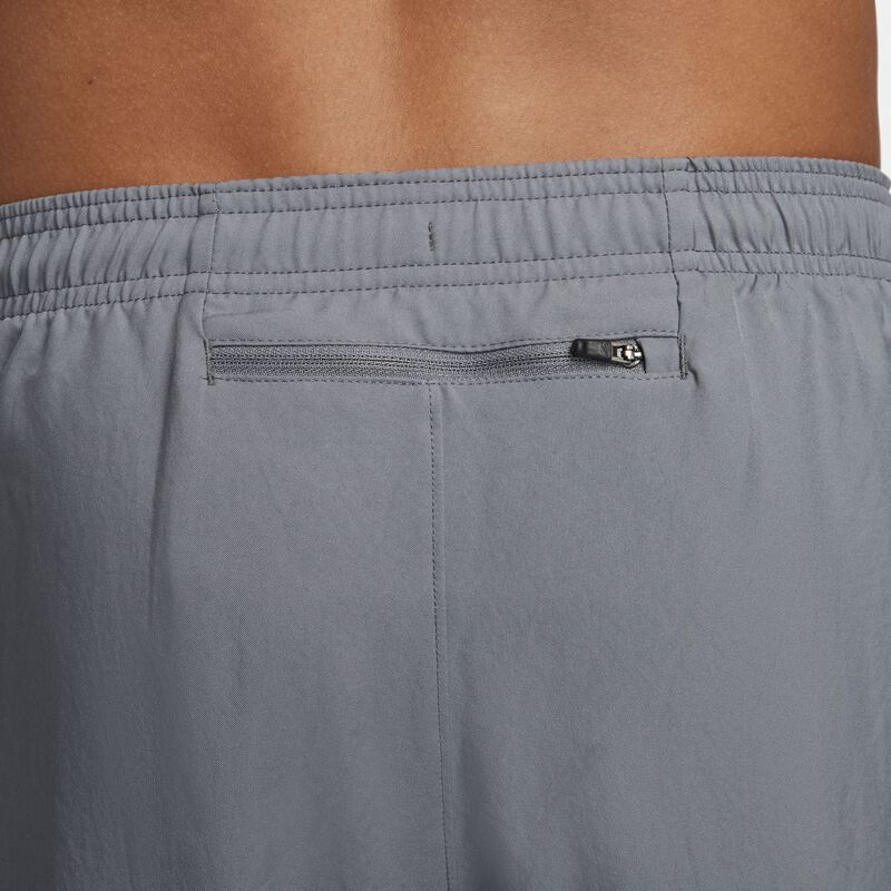 Nike Challenger, Gris Humo/Negro/Plata Reflectante, hi-res