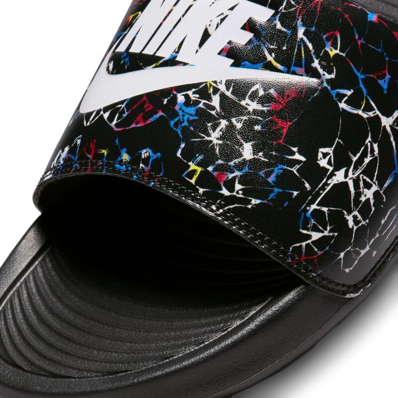 Nike Victori One, Negro/Negro/Blanco, hi-res